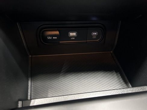 Used 2024 Kia Sportage LX image 22