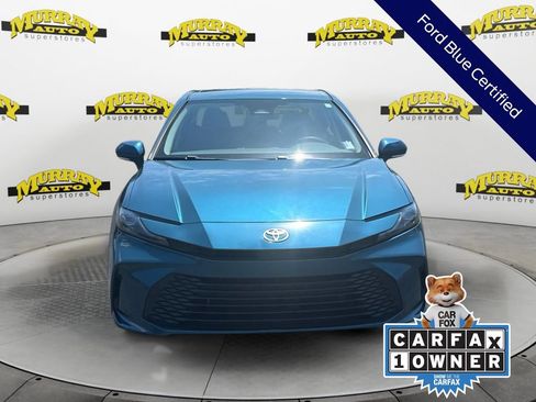 Used 2025 Toyota Camry LE FWD image 11