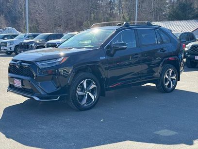 Used 2023 Toyota RAV4 SE w/ Weather & Moonroof Package
