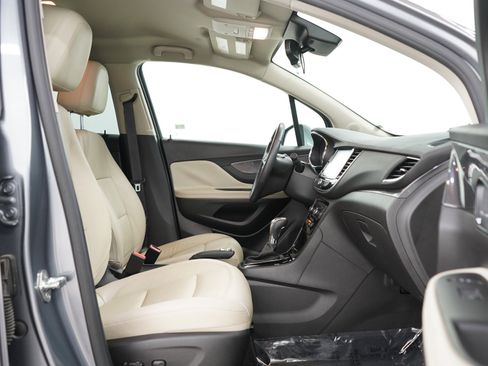Used 2019 Buick Encore Essence w/ Safety Package II FWD image 11