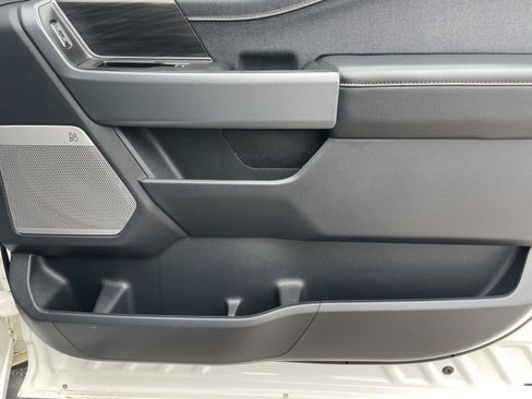 Used 2024 Ford F150 Lariat w/ FX4 Off-Road Package image 31