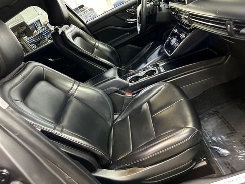 Used 2021 Lincoln Corsair FWD w/ Convenience Package image 43