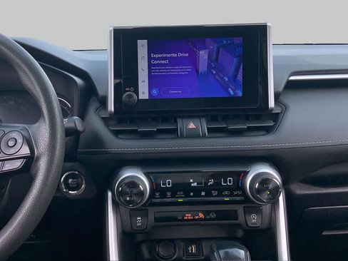 Used 2025 Toyota RAV4 XLE FWD image 7