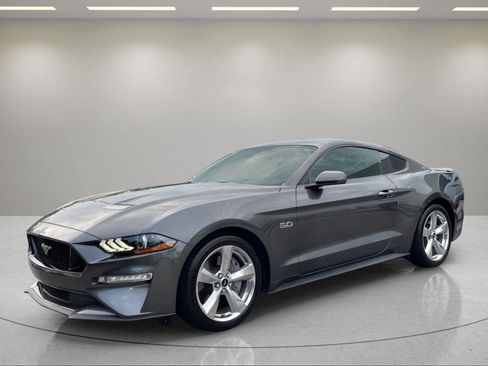 Used 2018 Ford Mustang GT Premium RWD image 1