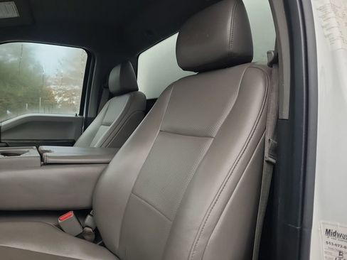 Used 2017 Ford F450 XL w/ Power Equipment Group image 12