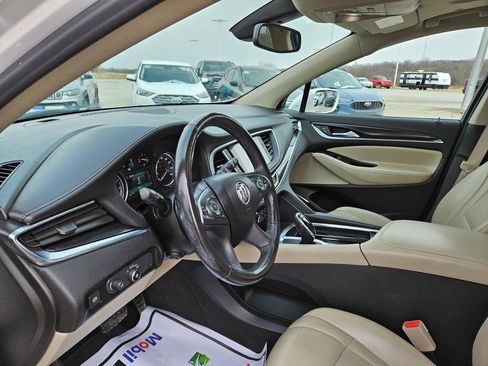 Used 2018 Buick Enclave Premium image 21