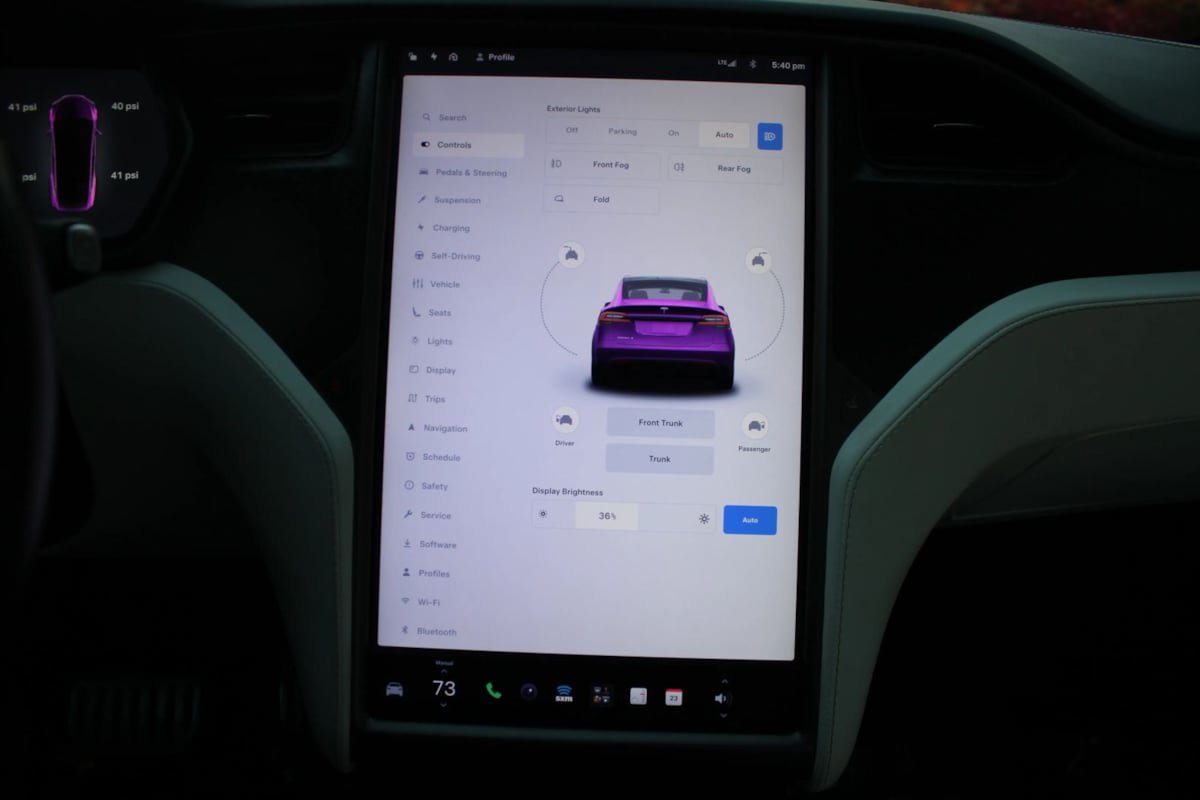 Used 2019 Tesla Model X Performance AWD/4WD image 16