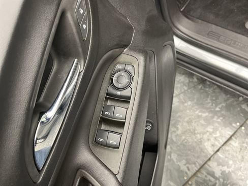 Certified 2023 Chevrolet Equinox LT image 8