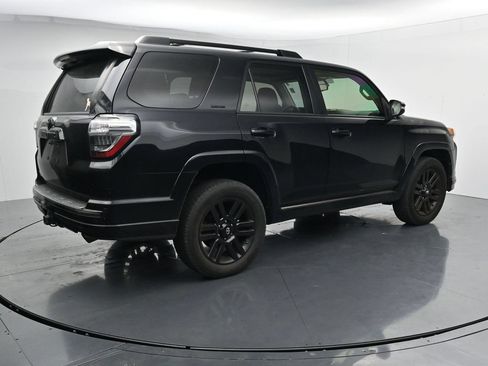 Used 2019 Toyota 4Runner Limited AWD/4WD image 8