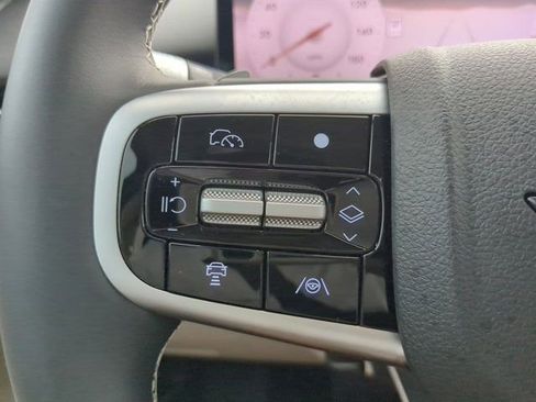 Used 2026 Genesis GV70 2.5T image 25