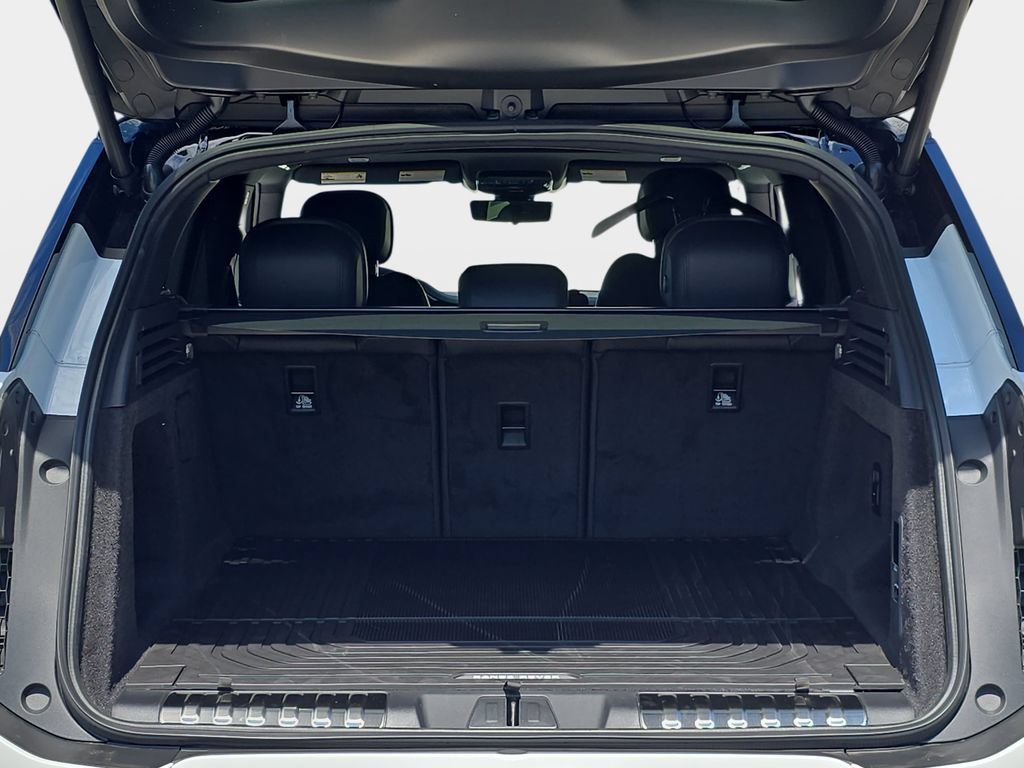 New 2026 Land Rover Range Rover Sport Dynamic SE AWD/4WD image 12