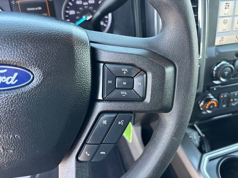 Used 2018 Ford F250 XLT w/ XLT Premium Package AWD/4WD image 19
