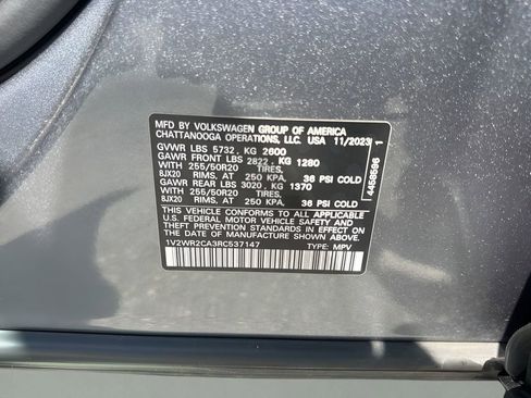 Used 2024 Volkswagen Atlas SE image 33