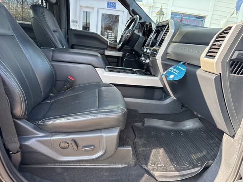 Used 2022 Ford F250 Lariat w/ Tremor Off-Road Package image 49