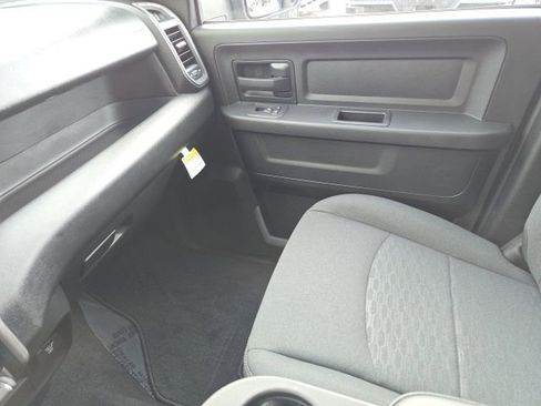 New 2026 RAM 2500 Tradesman image 25