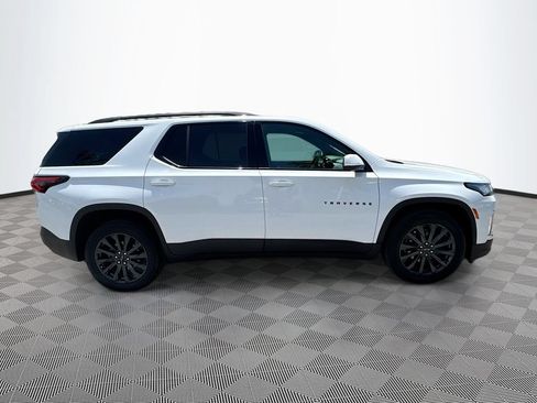 Used 2023 Chevrolet Traverse RS FWD image 5