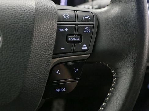 Used 2025 Toyota Camry XSE image 33