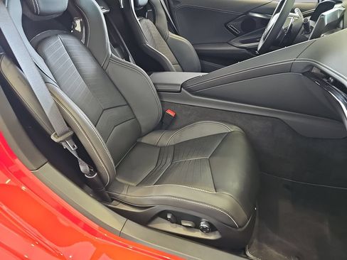 Used 2024 Chevrolet Corvette Stingray Preferred Cpe w/ Z51 Performance Package RWD image 13