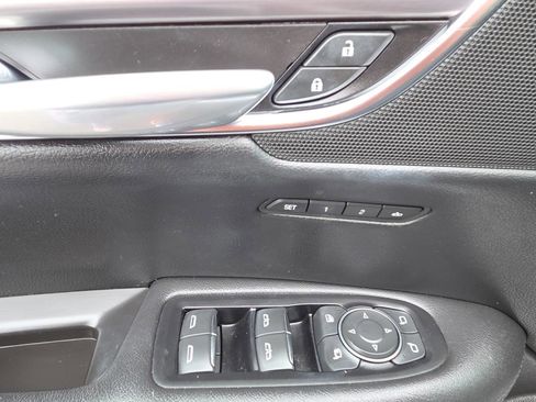 Used 2018 Cadillac XT5 Premium Luxury image 27