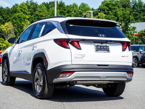 Used 2025 Hyundai Tucson Blue AWD/4WD image 11