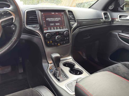 Used 2018 Jeep Grand Cherokee Trailhawk image 30