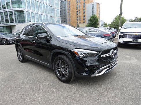 Used 2026 Mercedes-Benz GLA 250 4MATIC image 5