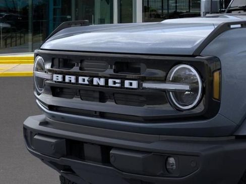 New 2025 Ford Bronco Outer Banks image 19