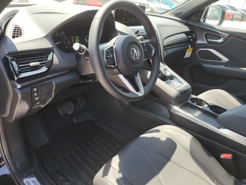 New 2026 Acura RDX SH-AWD image 18