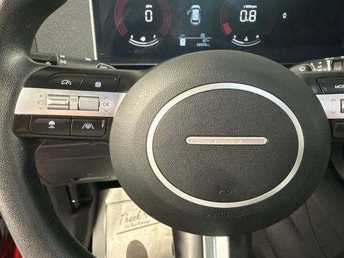 Used 2025 Hyundai Tucson SEL AWD/4WD image 32