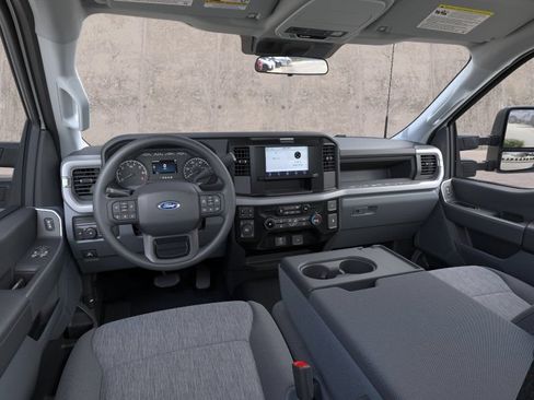 New 2026 Ford F250 XL w/ STX Appearance Package AWD/4WD image 9