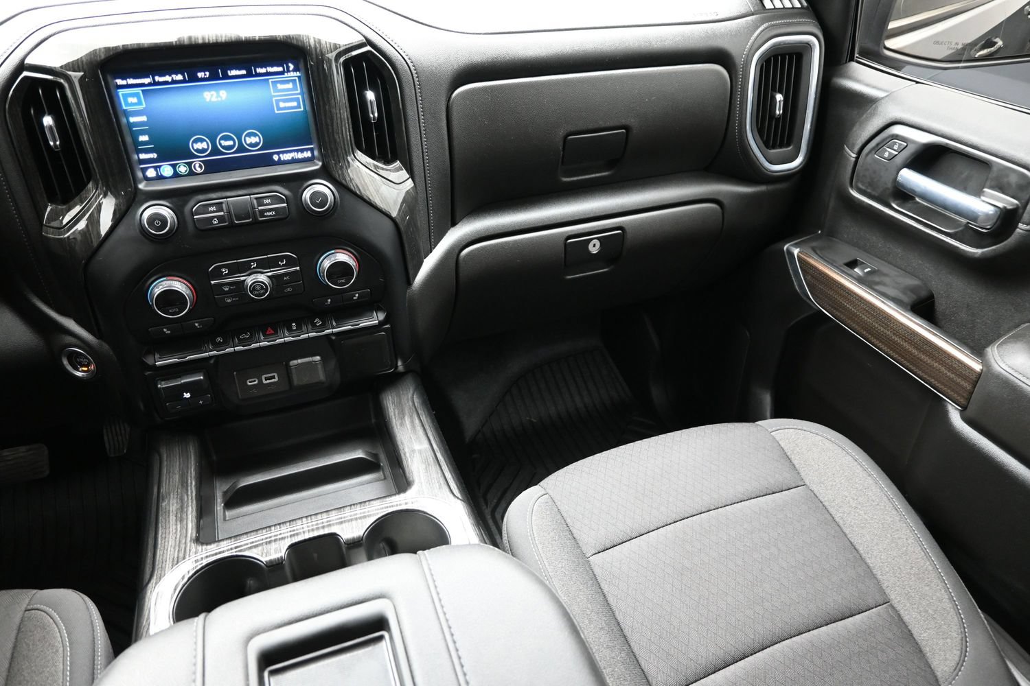 Used 2021 Chevrolet Silverado 1500 LT Trail Boss w/ Bed Protection Package AWD/4WD image 36