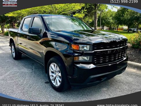 Used 2020 Chevrolet Silverado 1500 Custom w/ Custom Value Package RWD image 12