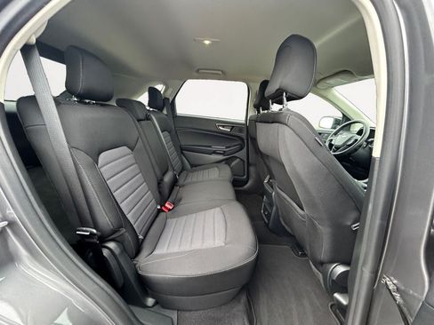 Used 2022 Ford Edge SE w/ Black Appearance Package AWD/4WD image 23