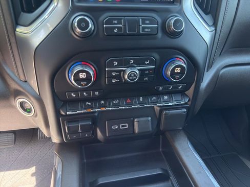 Used 2019 Chevrolet Silverado 1500 LTZ w/ LTZ Plus Package AWD/4WD image 8
