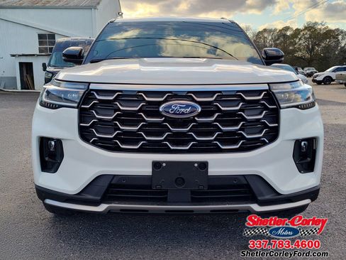 Used 2026 Ford Explorer Platinum w/ LUX Leather Package image 13