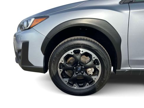 Used 2023 Subaru Crosstrek 2.0i image 8