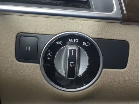 Used 2014 Mercedes-Benz ML 350 2WD image 26