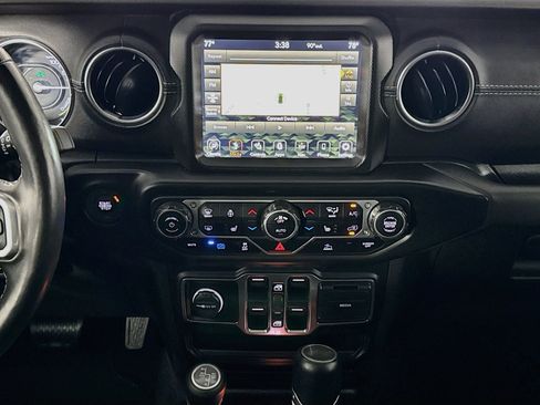 Used 2023 Jeep Wrangler Unlimited Sahara w/ Dual Top Group AWD/4WD image 26