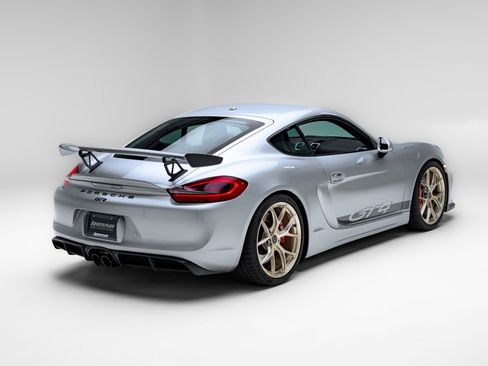 Used 2016 Porsche Cayman GT4 image 30