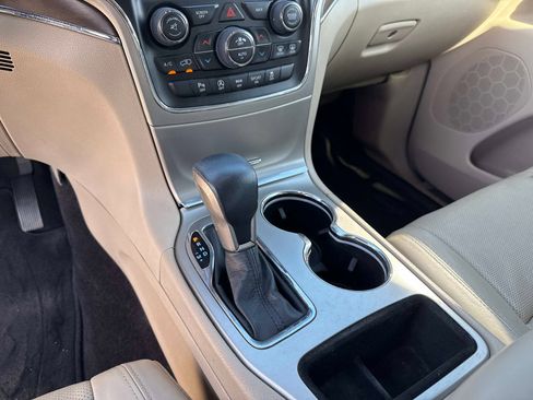 Used 2017 Jeep Grand Cherokee Limited w/ Luxury Group II RWD image 27