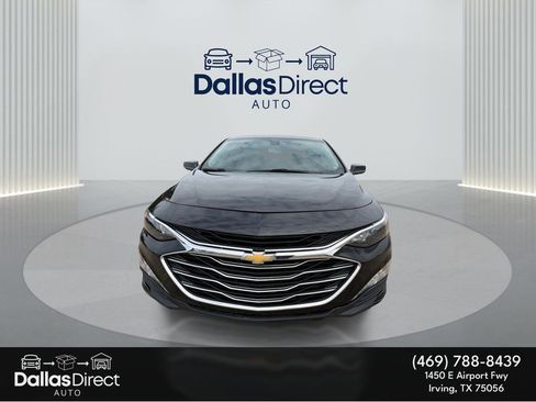 Used 2020 Chevrolet Malibu LT image 3