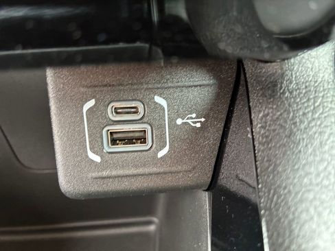 New 2026 Jeep Compass Latitude image 6