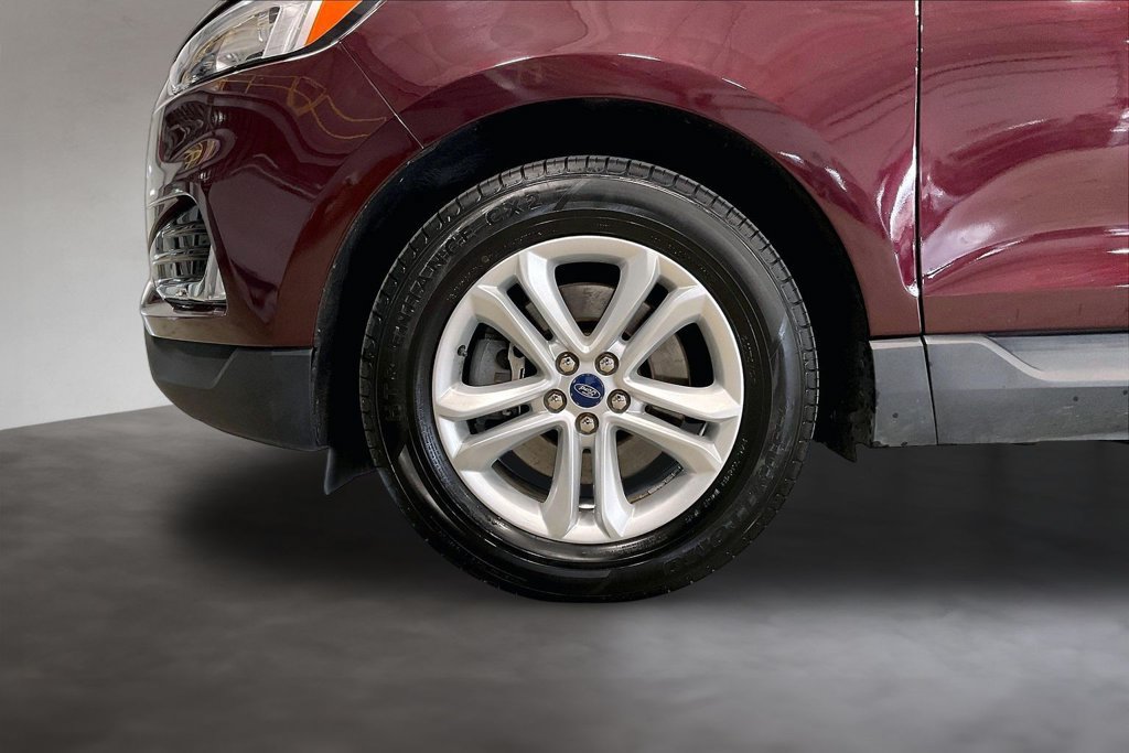 Used 2020 Ford Edge SEL w/ Convenience Package AWD/4WD image 35