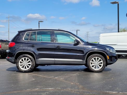 Used 2017 Volkswagen Tiguan Wolfsburg Edition image 2
