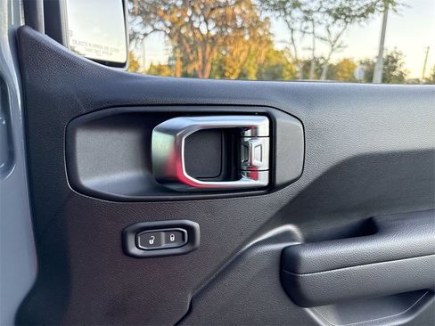 New 2025 Jeep Wrangler Sport S image 28