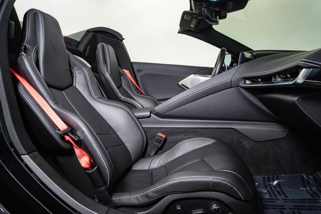 Used 2023 Chevrolet Corvette Z06 RWD image 18