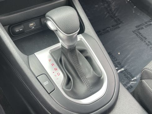 Certified 2024 Kia Forte LXS FWD image 22
