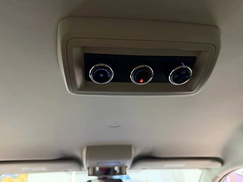 Used 2019 Dodge Grand Caravan SE image 45