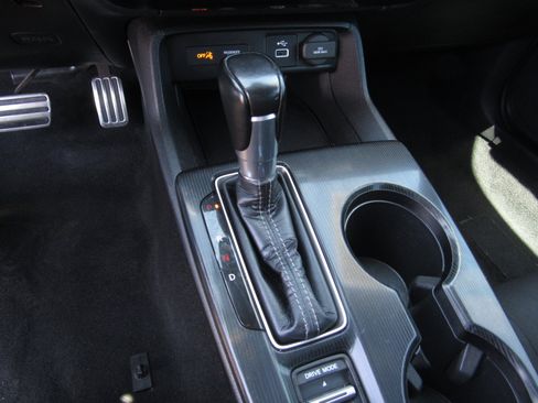 Used 2022 Honda Civic Sport image 19