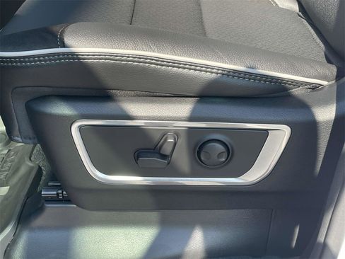 New 2026 RAM 1500 Laramie w/ Night Edition image 24